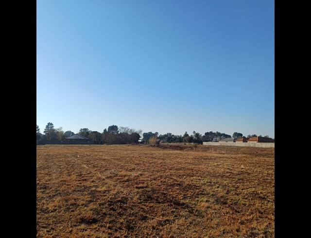 4,064M² VACANT LAND FOR SALE IN HENLEY ON KLIP